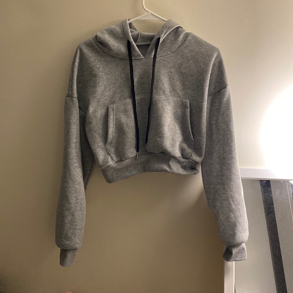 Grey cropped hoodie